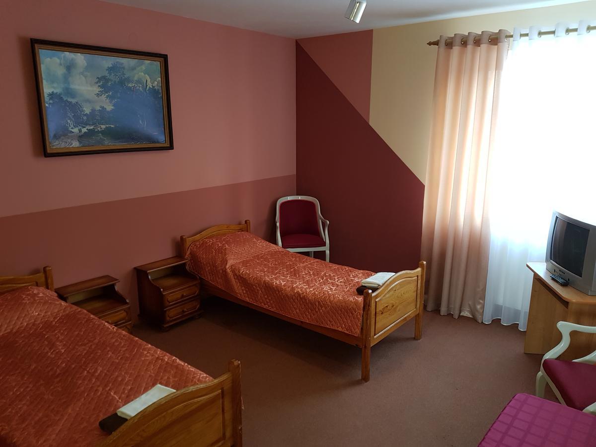 Hotel Suvorov Kobryń Zewnętrze zdjęcie